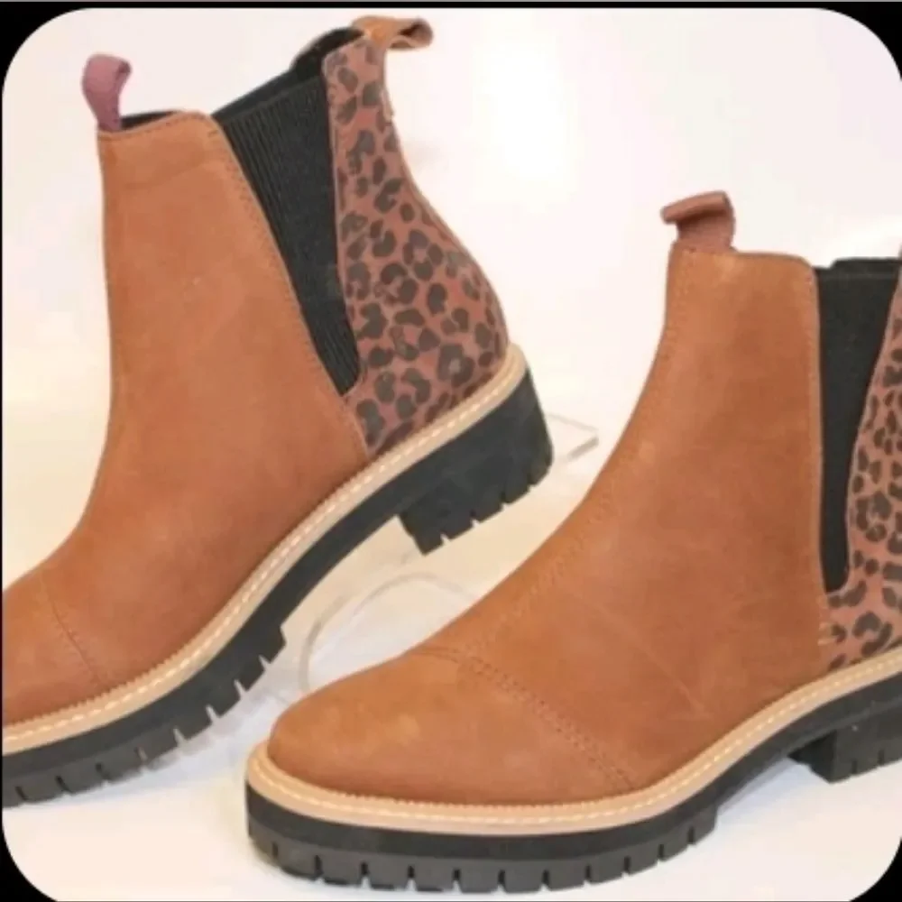 NEW Toms Dakota Dark Ember Animal Cheetah Tan Ankle Boots 6